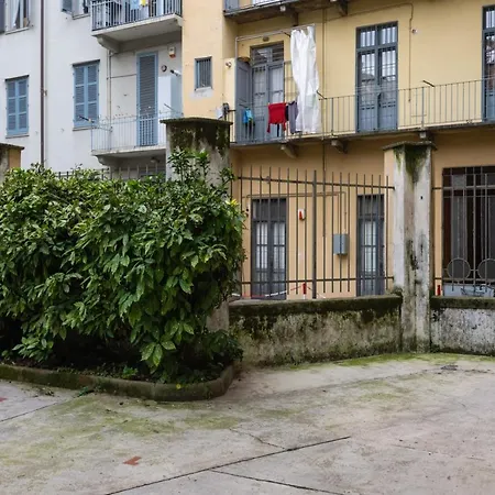 Lovely Flat Cit Apartment Turin